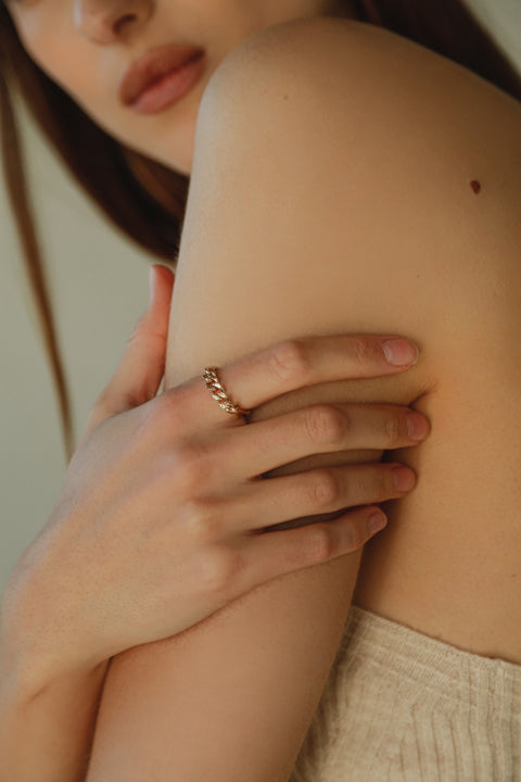 Harper Ring