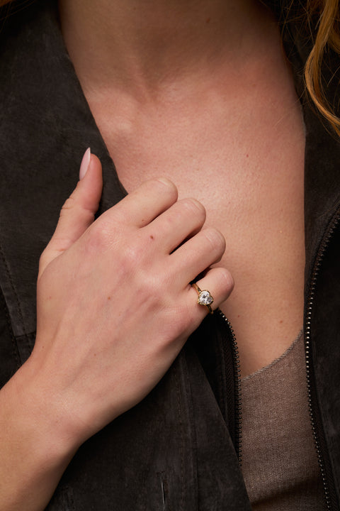 Cleo Heart Ring